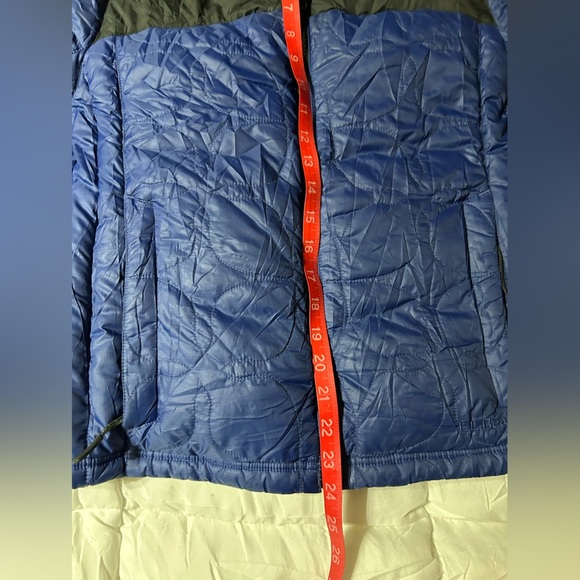 L.L. Bean Vintage Goose Down Puffer Jacket Petite - Picture 3 of 11